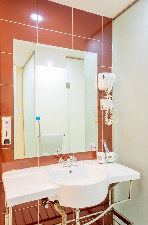 Hanting Hotel Beijing Yaojiayuan Road Exterior photo